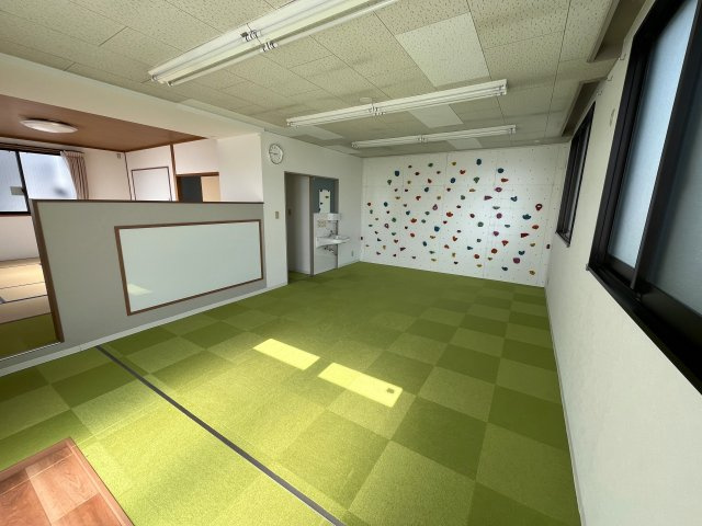 サン16住吉貸店舗の内装