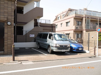 【駐車場】 | 自走式の駐車場がありますので、車必須のかたには、安心です。