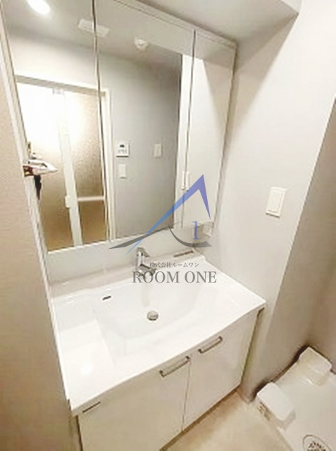 オープンブルーム浅草橋の洗面所|洗面台です。