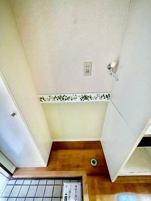 室内写真は同建物別部屋参考写真