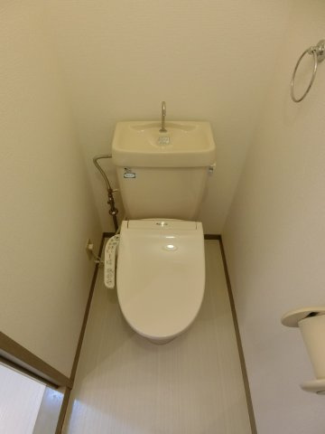エスポワール米原B棟のトイレ