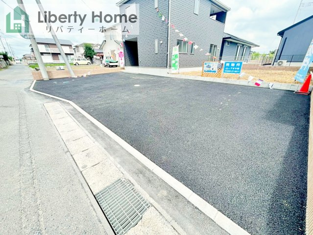 小美玉市羽鳥第12　新築戸建　1号棟の駐車場