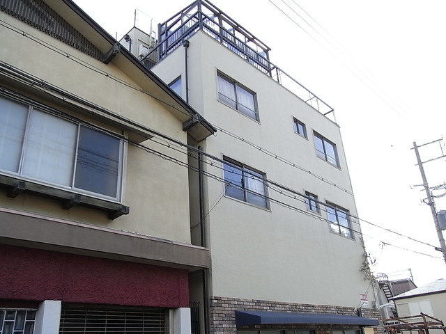 原田マンション船寺の外観