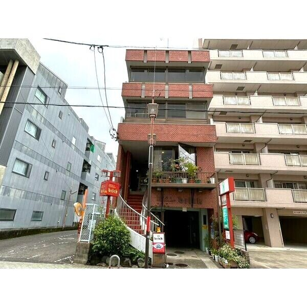 平田ビルの外観