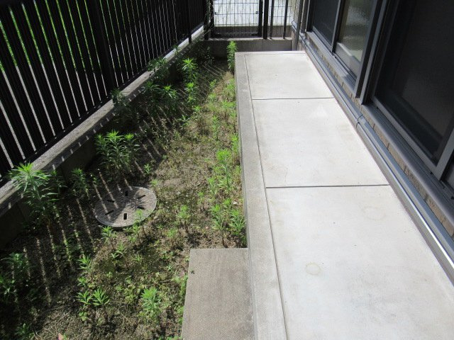 クレールヴィレッジ　A棟のバルコニー