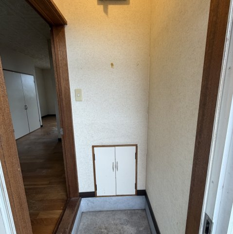 セイコーハイツやすのの玄関