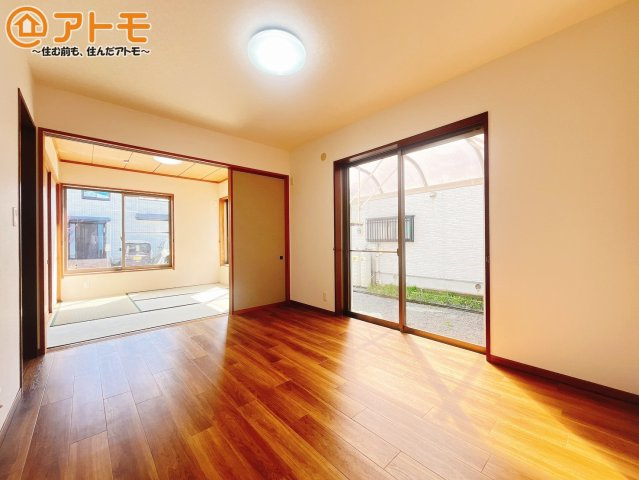 【居間・リビング】 | 富士市中丸　中古戸建て　全1棟