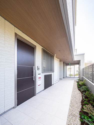 【玄関】 | オカバ姫路岡町シャーメゾン