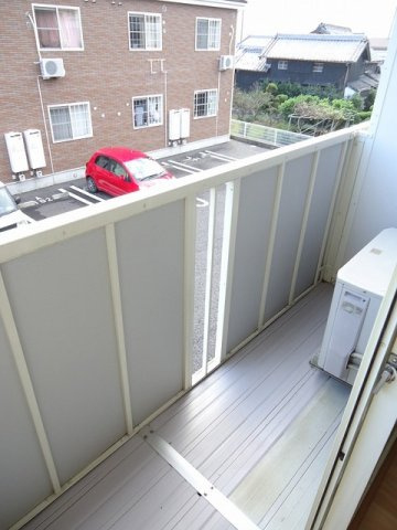 シャン・ド・フルールⅡ　　刈谷市近郊の賃貸はクラスホーム刈谷店のバルコニー|バルコニーからの眺めを楽しみながら食事をしませんか