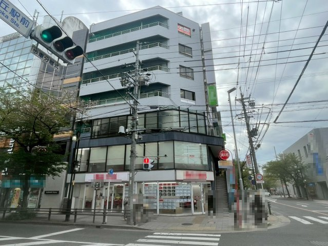 第１明が丘ビルの外観
