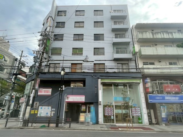 第１明が丘ビルの外観