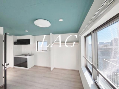 【居間・リビング】 | ｒｃレジ平井 | 洋室のお部屋です。