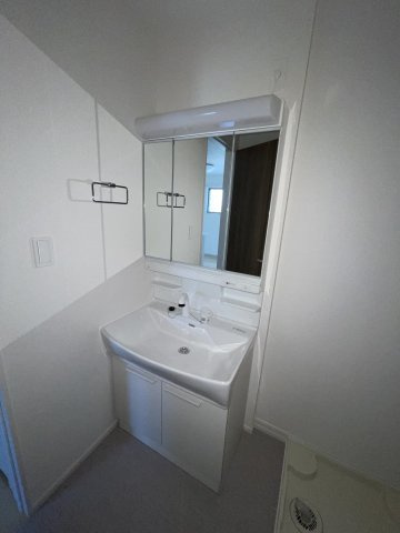 【独立洗面台】