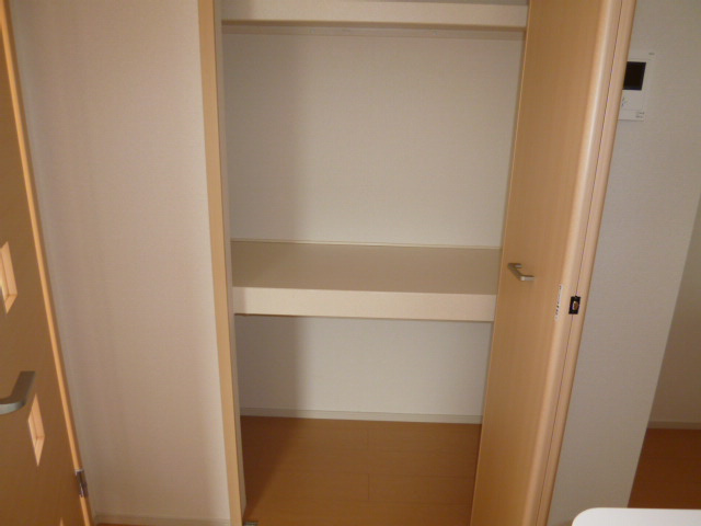 Ｖiｌｌa樫の木の収納