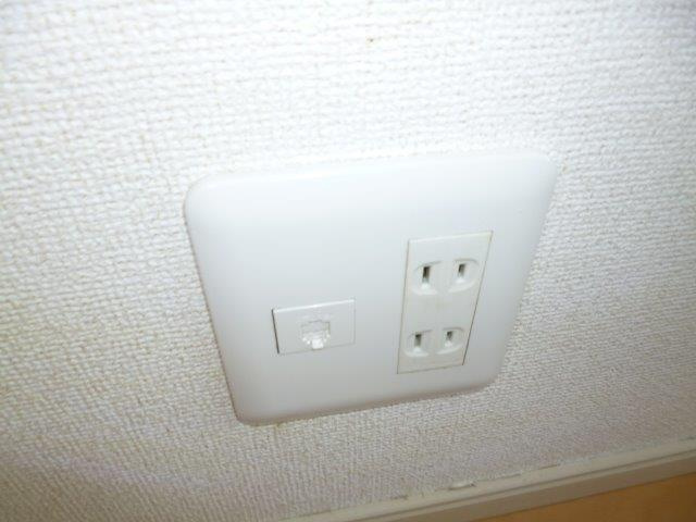 Ｖiｌｌa樫の木の設備|電話モジュラー