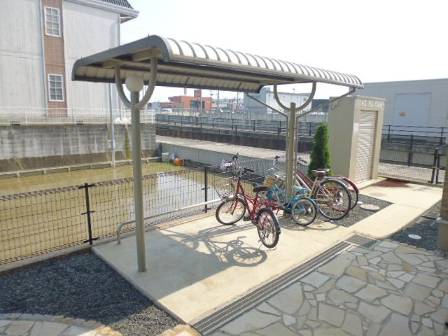 Ｖiｌｌa樫の木のその他共用部分|自転車置き場