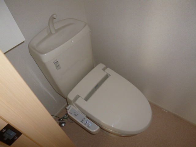 Ｖiｌｌa樫の木のトイレ|シャワー付きトイレ