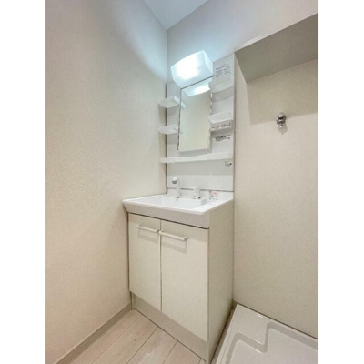 【独立洗面台】 | マーレ都立家政 | 嬉しい独立洗面台付き。
