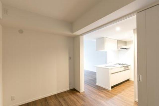 カハレア調布の居間・リビング|※写真は同タイプ住戸です。