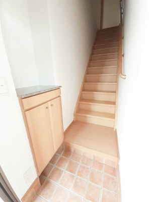 【玄関】 | エテルノ中町