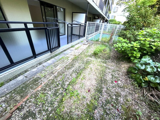 サンヴェール千里山の庭|23.29㎡の専用庭　家庭菜園にいかがでしょうか