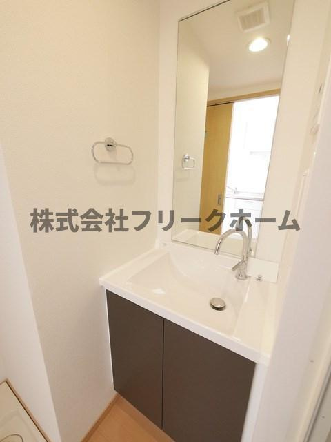 武蔵野市緑町１丁目の賃貸マンションの洗面所