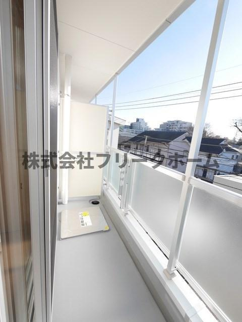 武蔵野市緑町１丁目の賃貸マンションのバルコニー