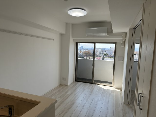 府中市矢崎町１丁目の賃貸マンションの居間・リビング