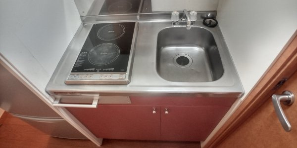 レオパレスＯＡＳＩＳのキッチン|設備仕様は号室により異なる為、現況を優先致します。