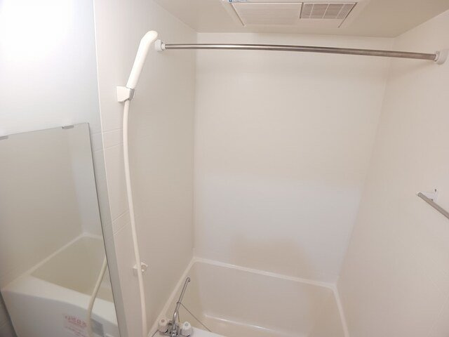 メゾン・カメリアの浴室