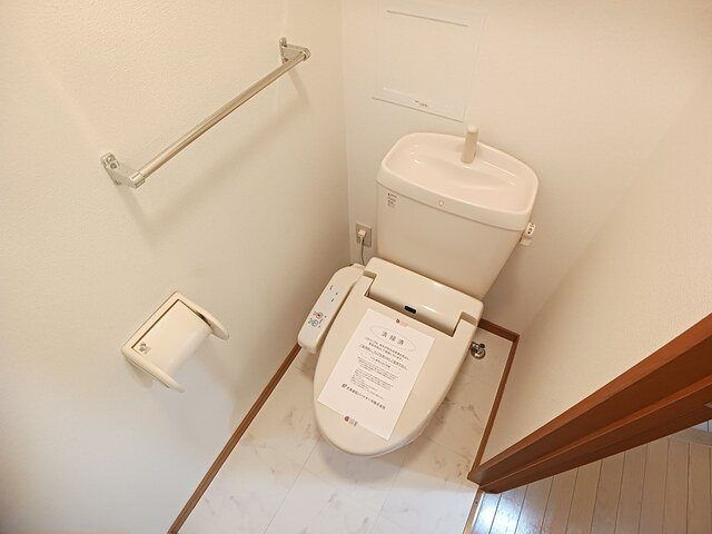 メゾン・カメリアのトイレ