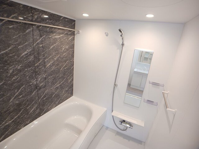 エレガンシアの浴室