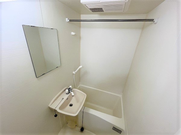 【浴室】 | 設備・使用が異なる為、現状を維持します。