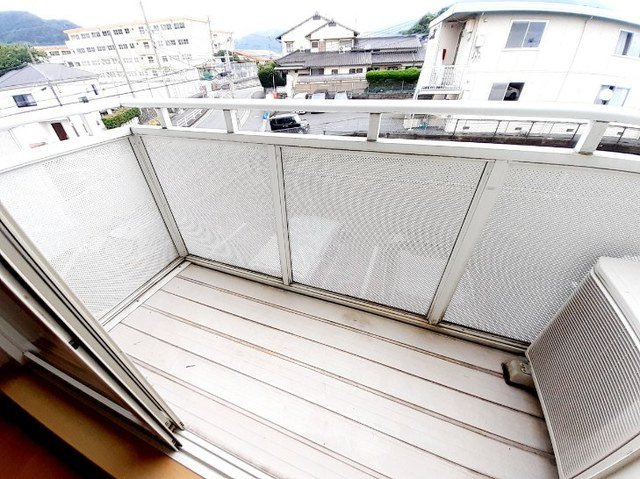 フィオーレ長行東二番館のバルコニー