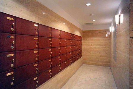 ＬＡＮＡＩ　ＨＥＲＩＴＡＧＥのエントランス