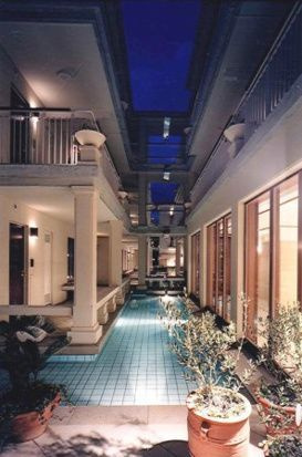 ＬＡＮＡＩ　ＨＥＲＩＴＡＧＥのロビー