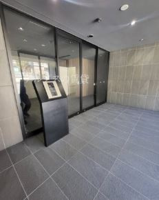 【エントランス】 | LOC'S YOKODAI