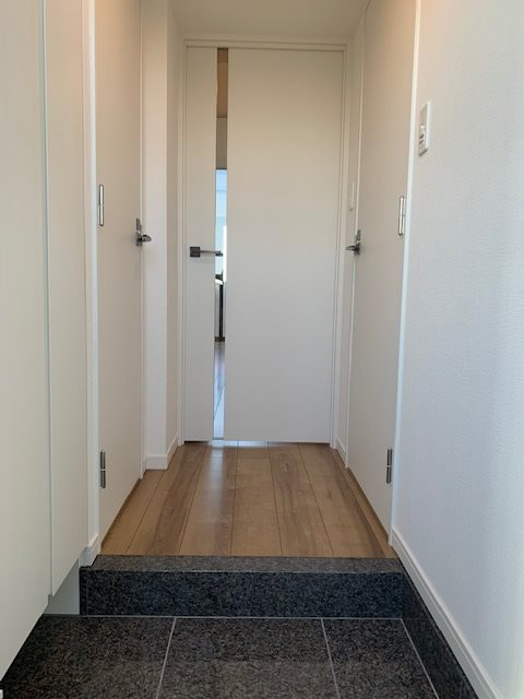 ステージファースト経堂アジールコートの玄関|落ち着いた玄関です