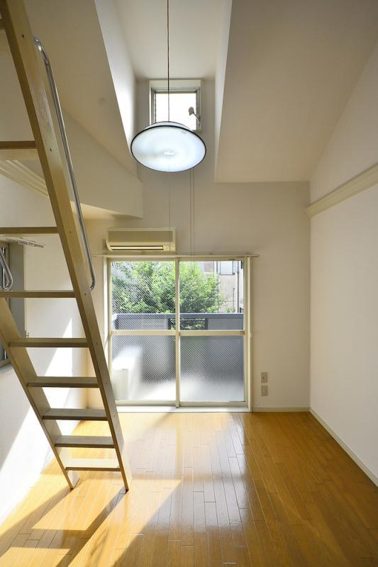 クレール田園調布の居間・リビング|居室、リビング