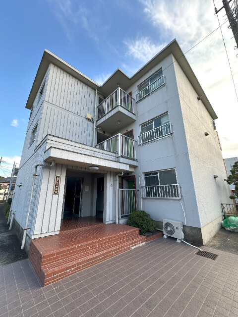 世田谷区北烏山６丁目の賃貸マンションの外観|落ち着いた雰囲気の外観です