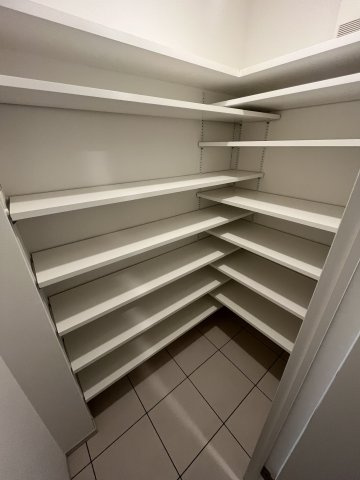 世田谷区代田５丁目の賃貸マンションの収納|便利な収納スペースです