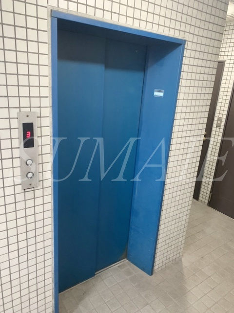 サンシャルム堀のその他共用部分|エレベータあります。