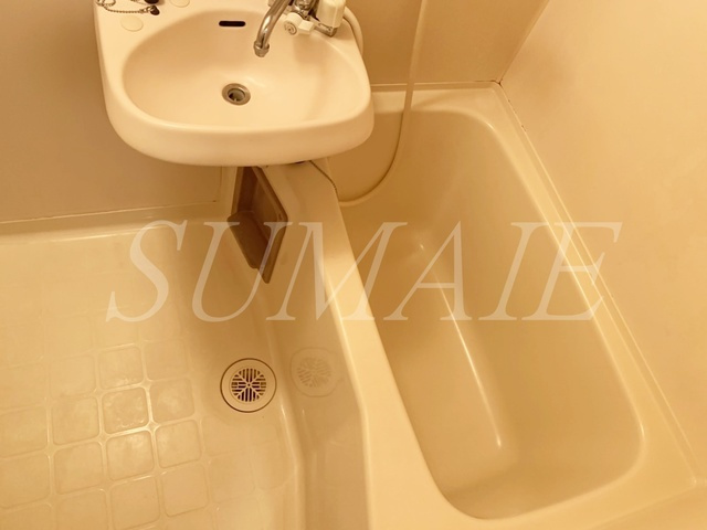 サンシャルム堀の浴室|広々バスルーム♪