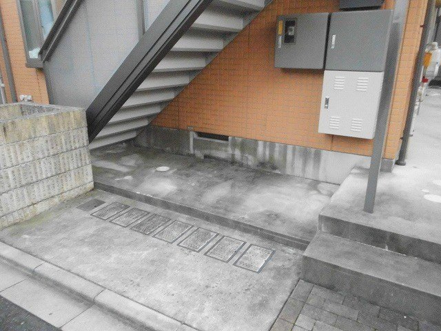 プレセンテ高円寺のエントランス|エントランス