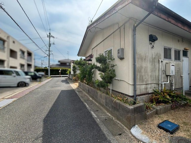 西平原2丁目の前面道路含む現地写真