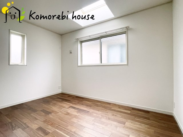 さいたま市北区日進町2丁目　新築一戸建て　グランパティオ　01の洋室|明るい洋室です