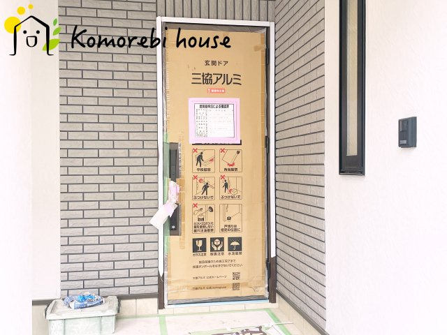 さいたま市北区日進町2丁目　新築一戸建て　グランパティオ　01の玄関|ゆったりとした玄関です