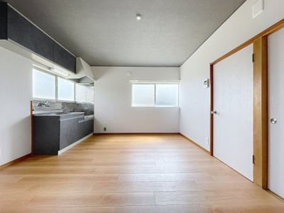 【玄関】 | サンライズコーポ