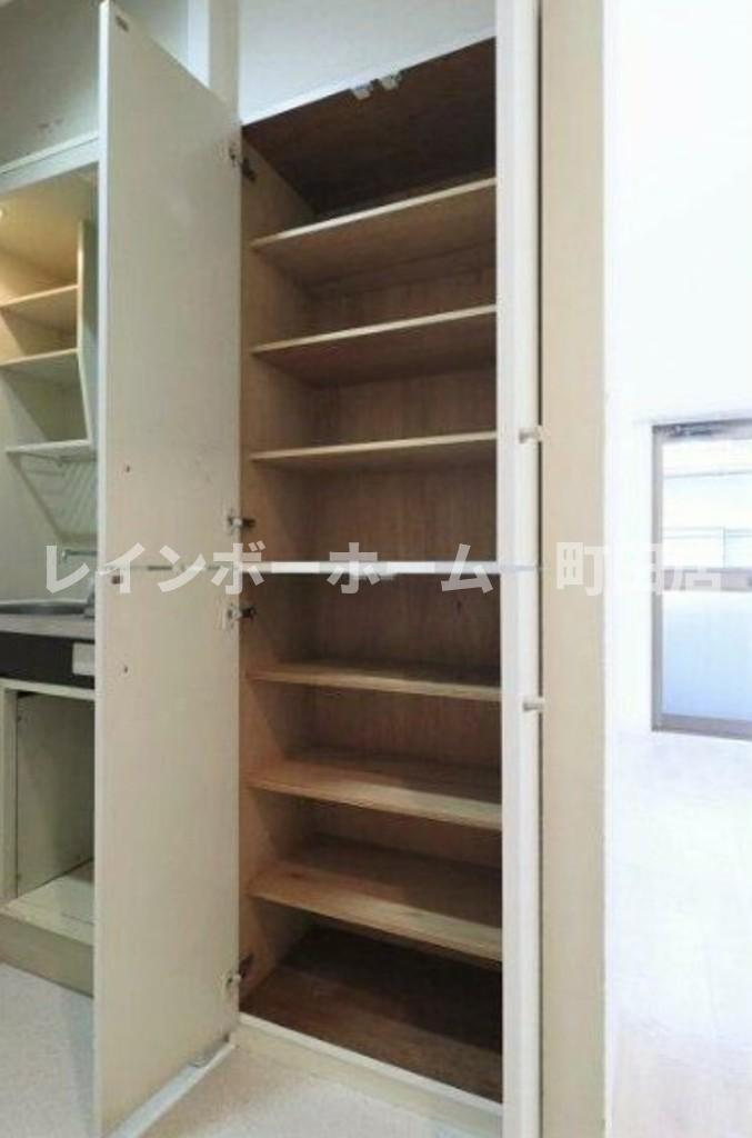 ライオンズプラザヨコハマ戸部※初期費用分割あと払いサービス利用可能物件の収納