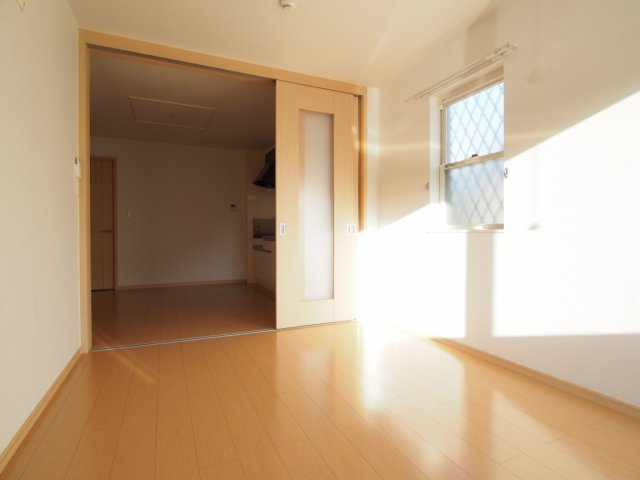 直方市大字頓野のアパートの内装